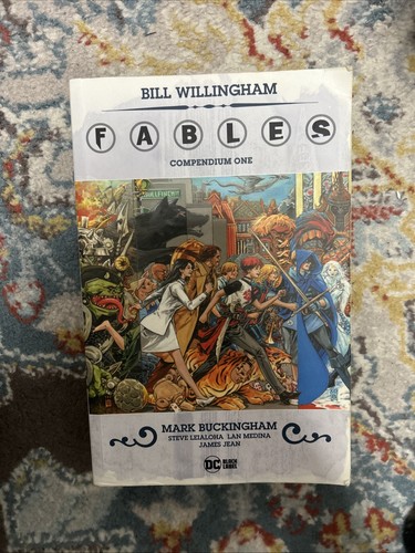 Fables compendium dc - fables, #1